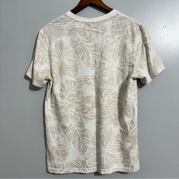 Chubbies, Thrilla Tee Shirt (Vanilla White). Size S - Picture 3 of 4